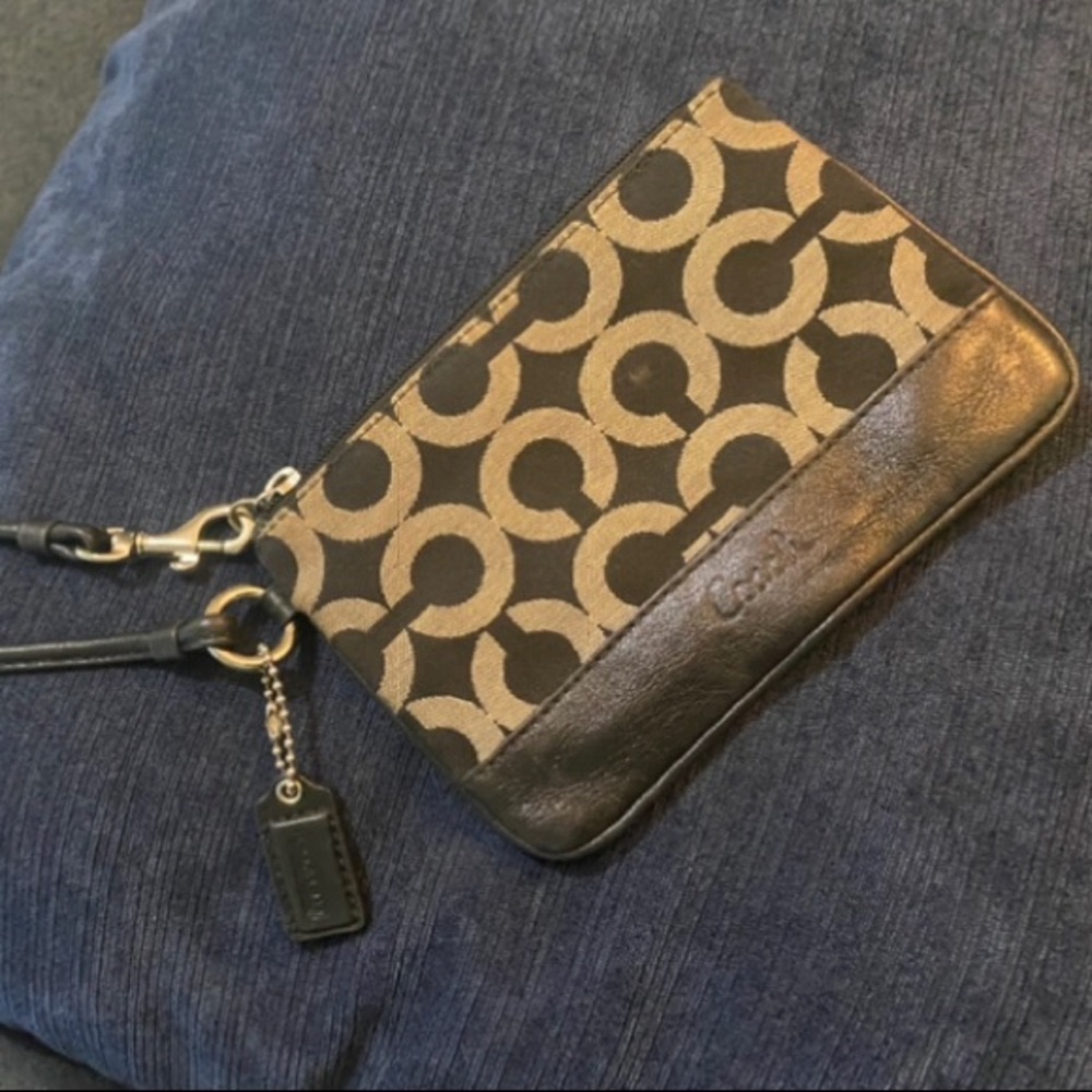 Coach Wristlet / Cardholder